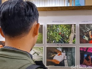 Deretan Karya Ekspresif di Ruang Juang UIN Bandung