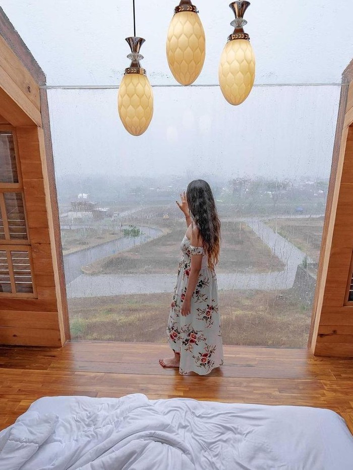 Suasana kamar di Carani Grand Villa