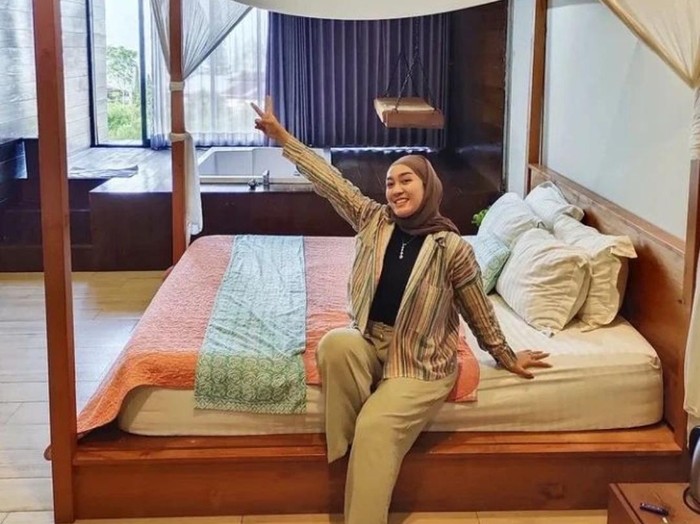 Suasana kamar di Cendana Villa