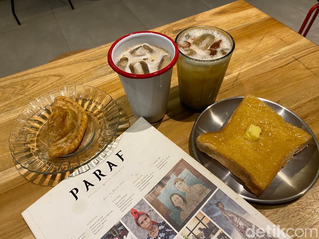 Toko Kopian : Kopitiam Murah Kekinian Bergaya Vintage di Cikini