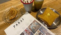 Toko Kopian masih memiliki menu lainnya. Seperti menu kue apem, roti butter sugar, roti cream cheese, char siu pao, es Bandung hingga teh susu. Foto: detikFood