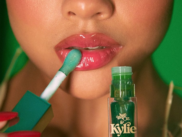 Transformative Lip Tint Kylie Cosmetics Transformative Lip Tint Kylie Cosmetics