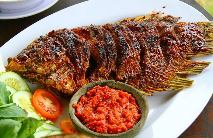10 Resep Ikan Air Tawar Lezat, Gurame Asam Pedas hingga Pecak Nila 10 Resep Ikan Air Tawar Lezat, Gurame Asam Pedas hingga Pecak Nila