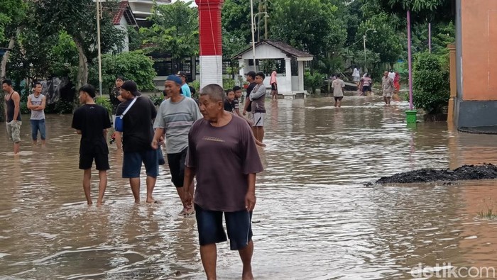 banjir di ngawi terjang 6 desa