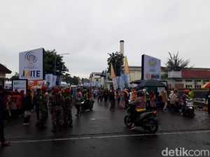Tiba Dini Hari, Penggembira Muktamar Padati De Tjolomadu Pagi Ini