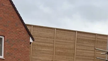 Seolah melompati batu. Foto: Reddit