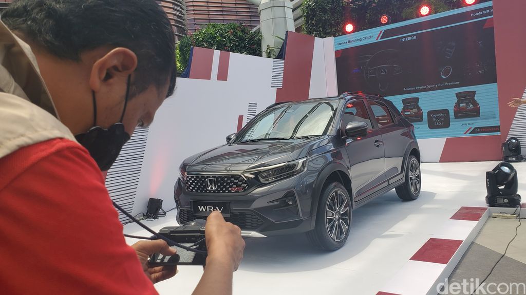 Honda Bandung Center targetkan WR-V terjual 400 unit dalam 3 bulan