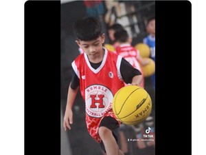 Aksi Jan Ethes Jadi Anak Basket Bikin Gemas Netizen