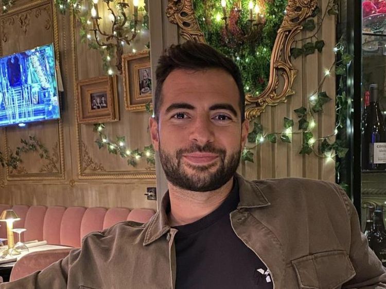 Resmi jadi WNI, Jordi Amat Langsung Cicip Nasi Goreng