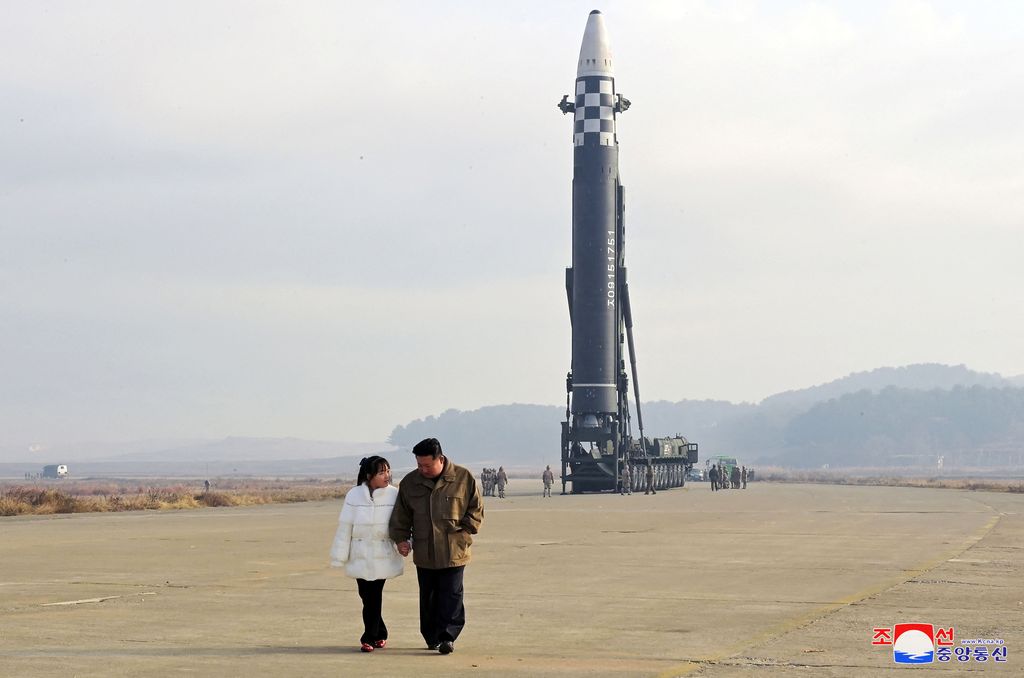 Se revela que la identidad de la hija de Kim Jong Un vive cómodamente en un «palacio»