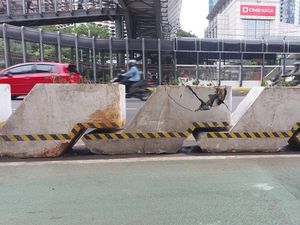 Tak Ada Tilang bagi Pemobil Fortuner Usai Bikin Jalur Sepeda Porak-Poranda