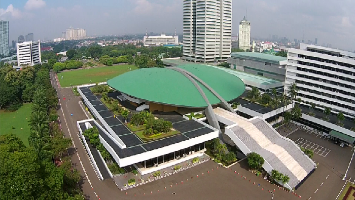 Kubah hijau gedung DPR/MPR Senayan, Jakarta