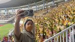 Momen Puan di Solo: Tinjau Masjid Sheikh Zayed-Selfie Bareng Warga