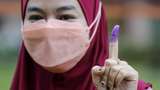 Warga Antre Sampai 2 Jam untuk Gunakan Hak Pilih dalam Pemilu Malaysia