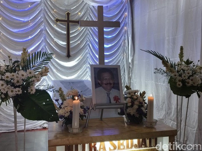 Suasana rumah duka aktor senior Rudy Salam di Salatiga, Sabtu (19/11/2022).