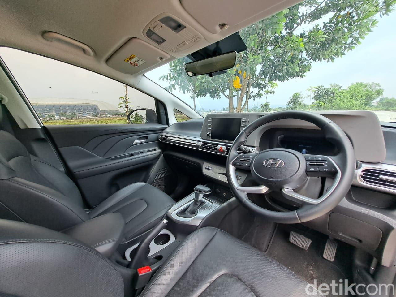 Kabin Hyundai Stargazer