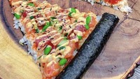 Campuran hidangan antara Italia dan Jepang, inilah bentuk sushi pizza yang pernah dipesan oleh netizen itu. Gimana ya rasanya? oto: boredpanda.com