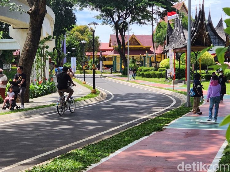 Luar Biasa! Wajah Baru TMII Manjakan Pejalan Kaki dan Pesepeda