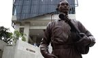Menyusuri Kawasan TIM yang Kontroversial