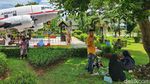 Menikmati Angin Sepoi-Sepoi di TMII
