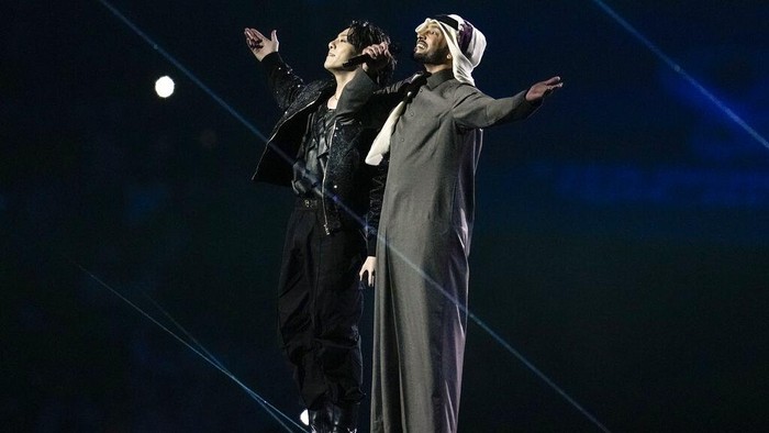 South Korean singer Jung Kook performs at the opening ceremony prior he World Cup, group A soccer match between Qatar and Ecuador at the Al Bayt Stadium in Al Khor, Sunday, Nov. 20, 2022. (AP Photo/Natacha Pisarenko)