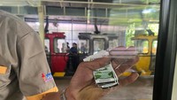 Salah satu objek yang direnovasi adalah Miniatur Indonesia. Kawasan itu menghadirkan gugusan kepuluan Indonesia dari Sabang sampai Merauke. Detikcom berkesempatan untuk melihat miniatur tersebut menggunakan kereta gantung yang telah beroperasi. Pengunjung dapat menjajal kereta gantung ini dengan membayar tiket sebesar Rp 50.000.