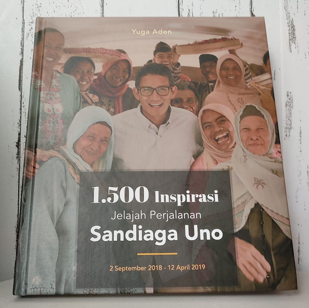 Cover buku 1500 inspirasi Jelajah Perjalanan Sandiaga Uno