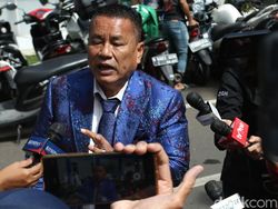 Hotman Ungkap Momen Canggung Irjen Teddy-AKBP Doddy Saat Dikonfrontasi