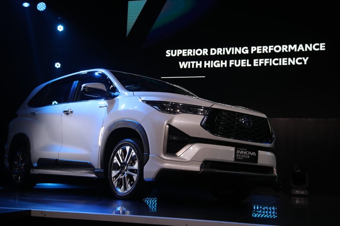 All New Toyota Kijang Innova Zenix