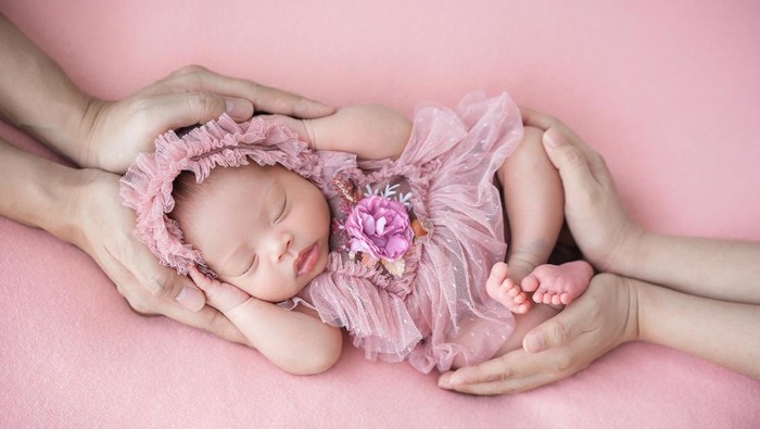 Arti Nama Keyla dalam Islam & Rangkaian Nama Panjangnya untuk Anak Perempuan