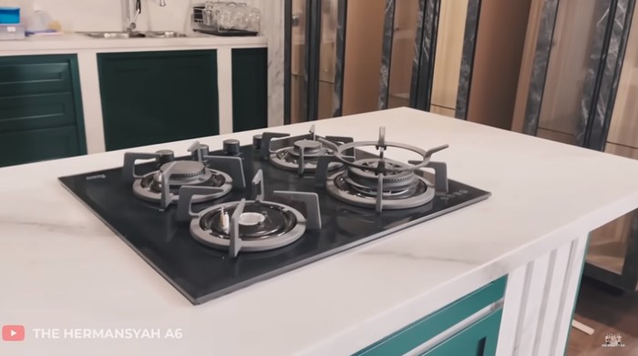 Dapur Ashanty Elegan! 10 Potret Dapur di Rumah Ashanty Setelah Direnovasi