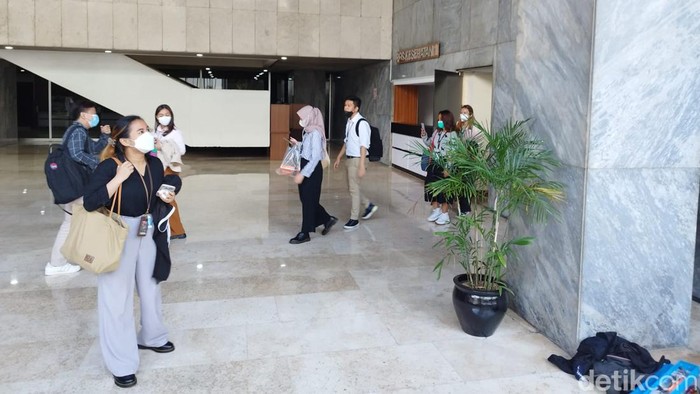 Gempa Terasa Kuat di Jakarta, Rapat di DPR Sampai Diskors
