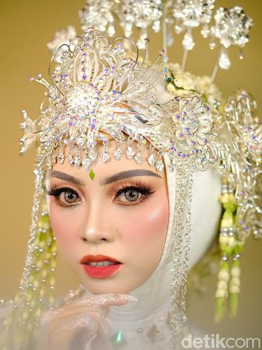 Hasil makeup pengantin wanita yang berat badannga 33 kg, viral di media sosial.