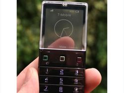 Deretan HP yang Dianggap Netizen Punya Desain Gila