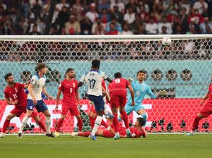 Inggris Vs Iran: Saka dan Sterling Bawa Tiga Singa Unggul 3-0