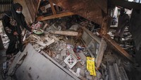 Begini penampakan salah satu rumah rusak di Desa Cibeureum, Kabupaten Cianjur, Jawa Barat, Senin (21/11/2022).