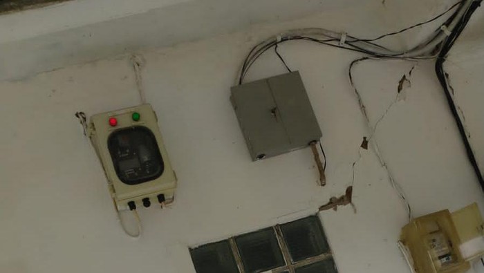 Kerusakan di Stasiun Cianjur Imbas Gempa M 5,6, Senin (21/11/2022).