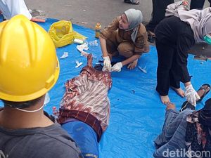 Korban Gempa Cianjur Membludak di RSUD, Pasien Dirawat di Parkiran!