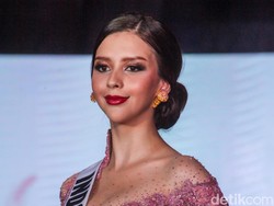 10 Foto dr. Cindy Jadi Ratu Mandalika, Wakili RI di Miss International 2022