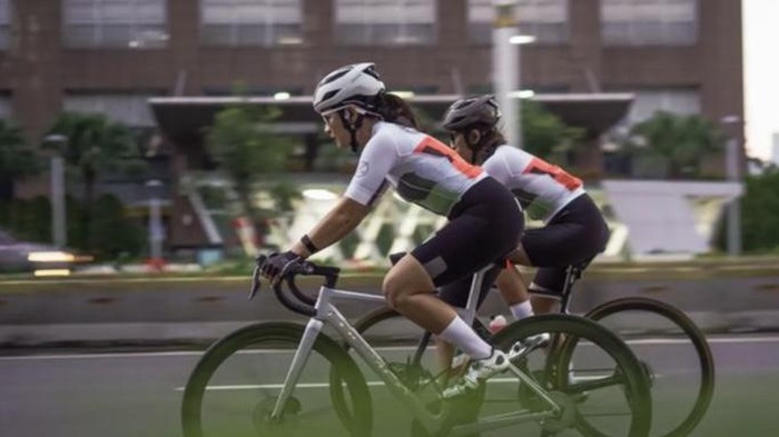 Olahraga Dian Sastro