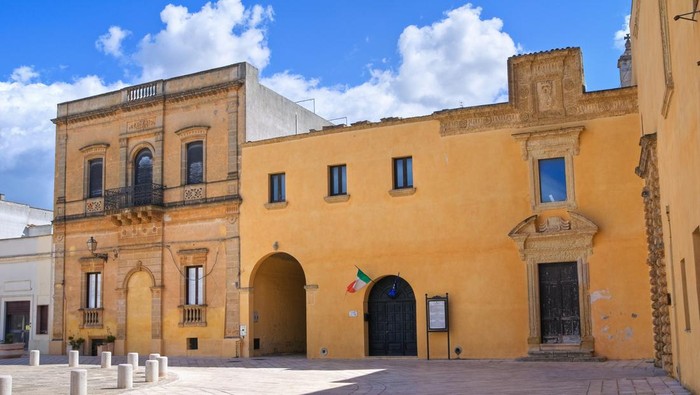Alleyway. Presicce. Puglia. Italy.
