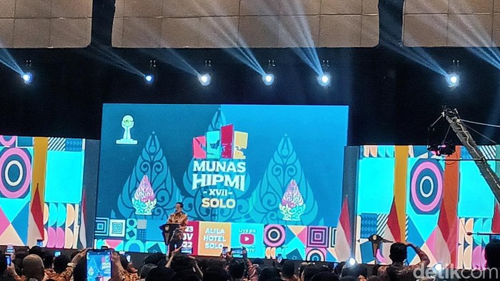 Presiden Joko Widodo di Munas HIPMI, Solo, Senin (21/11/2022).