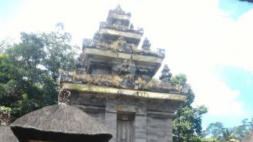 Potret Pura Mengening