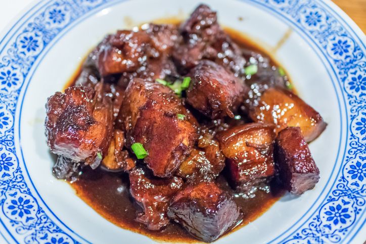 Salah mencuri babi kecap