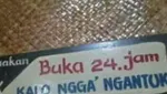 10 Spanduk Warung Makan Ini Terkesan Penjual Malas Dagang