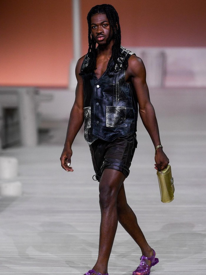 Tren Naked Shoes 2023 Lil Nas X walks the runway at Coach Spring 2023 ready to wear fashion show at the Park Avenue Armory on September 12, 2022 in New York City. (Photo by Giovanni Giannoni/WWD via Getty Images)