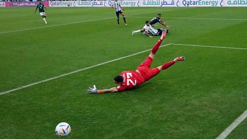 LUSAIL CITY, QATAR - NOVEMBER 22: Saleh Al-Shehri of Saudi Arabia scores his teams first goal during the FIFA World Cup Qatar 2022 Group C match between Argentina and Saudi Arabia at Lusail Stadium on November 22, 2022 in Lusail City, Qatar. (Photo by Hannah McKay - Pool/Getty Images)