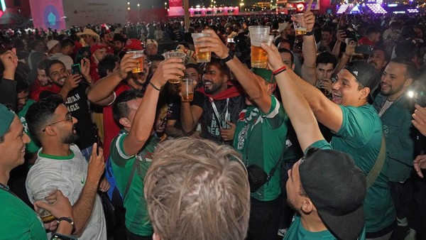 Cuma di Tempat Ini, Suporter Piala Dunia 2022 Boleh Minum Alkohol