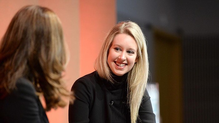 Elizabeth Holmes SAN FRANCISCO, CA - OCTOBER 06: NBC News Special Anchor Maria Shriver (L) and Theranos Founder and C.E.O. Elizabeth Holmes speak onstage during