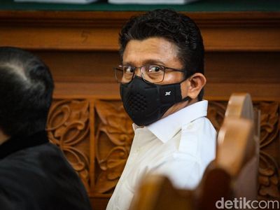 Jalan Panjang Vonis Mati Sambo yang Kini Jadi Penjara Seumur Hidup
